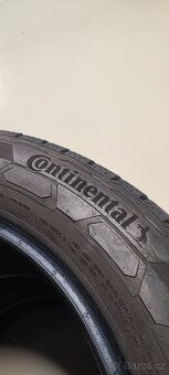 215/60/17C Continental WinterVan, DOT 2923, 8.2mm-7.5mm - 6