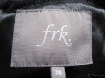 Černý kabát vel. M/38, 55% len a 45% vlna - 6