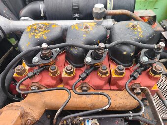 Locust 750 (unc) - 6