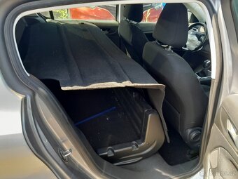 Peugeot 308 1,6 HDi - 6