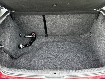 VW Golf IV 1.9TDi 74kw, r.2001, pěkný stav - 6