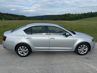 OCTAVIA 1.6TDI 85kW STYLE+ LED KOUPENO V ČR ODPOČET DPH - 6