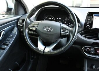 Hyundai i30 1.6CRDi 85kW STYLE ČR - 6