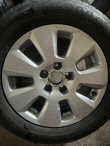 Originální sada Audi A6 7,5Jx16H2 ET37... - 6