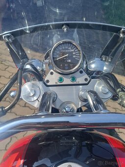 Suzuki VZ800 Marauder - 6