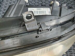 Audi A2 přední světlo - 6