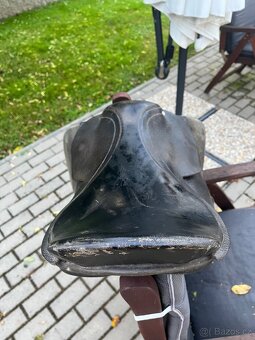 Starší kožené sedlo - 6