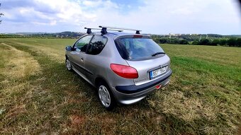 Prodám PEUGEOT 206, r.v.2001 - 6