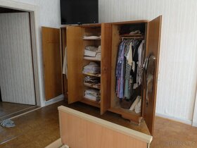 Starožitná skříň velká 30.léta 220x188x62cm - 6