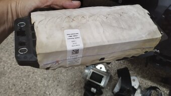 NOVÁ Originální airbagová sada Škoda Octavia 4 nová - 6