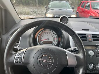 Opel Agila 1,0 - 6