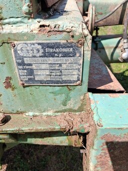 Sběraci krmný návěs MV3 032 Horal - 6