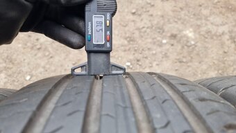 Letní pneu 215/55/17 Continental - 6
