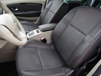 Renault Scénic 1.5 dCi , 81 kW nafta, 2011 - 6