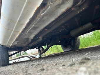Golf mk1 na renovaci - 6