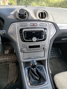 Ford Mondeo - 6