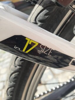 cross kolo Leaderfox bílé, vel. 17" - 6