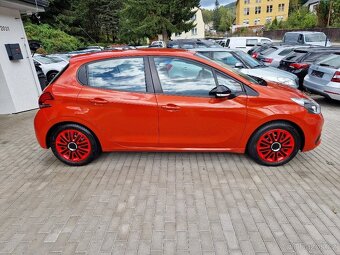 PEUGEOT 208, 1.2 PT (60 kW), 39 tis. km, servisní kniha - 6