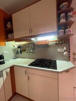 Kuchyňská linka vč. spotřebičů - 6