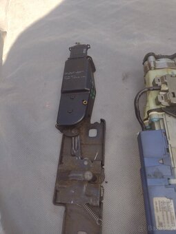 Audi A4 b8,A6 4f motory zadního El.kufru - 6