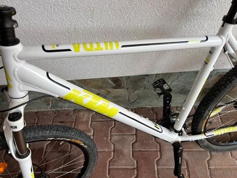 Ktm alu rám 53 cm top stav - 6