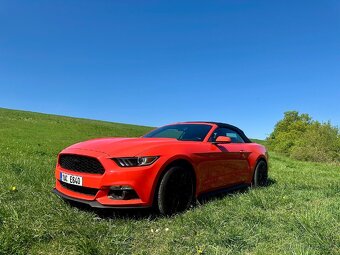 Ford Mustang - 6