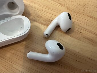 Apple AirPods (3. generace) s MagSafe pouzdrem - 6