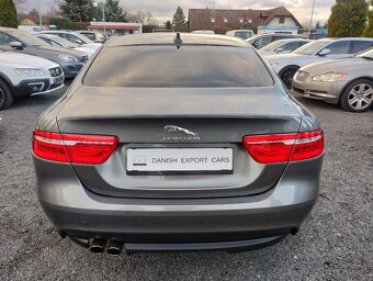 JAGUAR XE 2017 2.0D 132kW,VÝHŘEVY,NAVI,TEMPOMAT,SERVISKA - 6