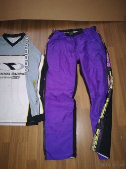 Motocross oblečeni kalhoty a dres - 6