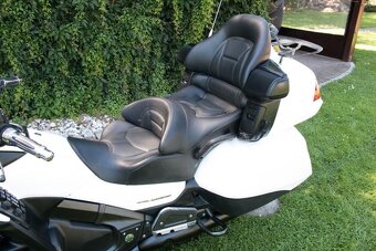 Na Dovoz Honda GL 1800 - 6