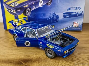Chevrolet Camaro Z28 1967 1:18 GMP - 6