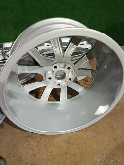 Alu 18" 5x112 8J et44 Superb - 6