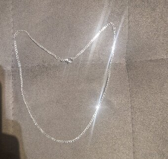Nový dámský stříbrný řetízek na krk 925 náhrdelník kroucený - 6