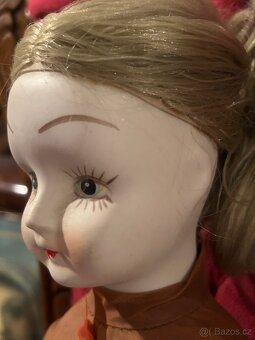 Stará porcelánová panenka - 6