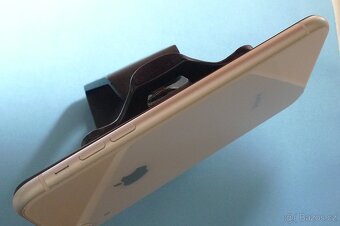 Apple iPhone XR 128GB Baterie 85% - 6