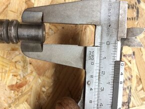 Kotva startéru Škoda 1203 - 6