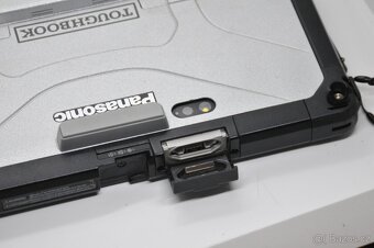 Průmyslový tablet Panasonic CF-33 - 6