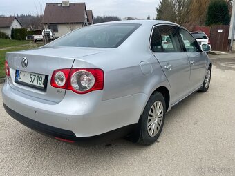 Volkswagen Jetta 1.9TDI 77kw DSG bez DPF - 6