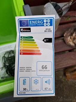 Autolednice 12V/230V  30 litrů - 6