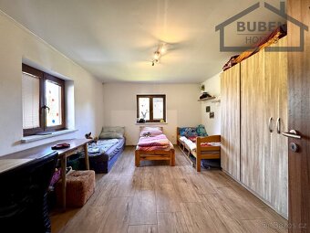 Rodinný dům - polosamota ( 120 m2), zahrada 1491 m2 - Chodsk - 6
