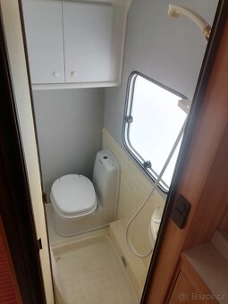 Karavan Knaus, Kuchyňka , Koupelna , Topení - 6