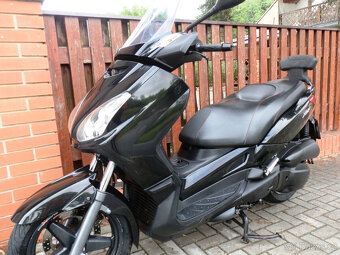 Yamaha X-Max 125 (2009) - 6