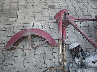 Dily Jawa-Cz 175 - 6