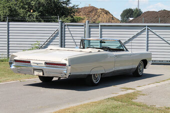 1966 Pontiac Bonneville Convertible 389 V8 - 6