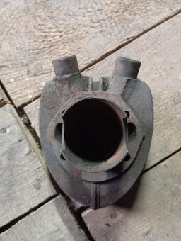 Náhradní díly - 6