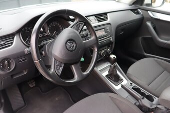 Škoda Octavia Kombi 2.0tdi 110kw - 6