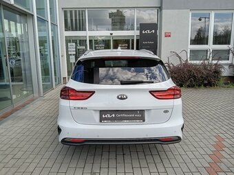 Kia Ceed 1.4. T-GDi TOP 7DCT ČR 1majitel 21 tis km - 6