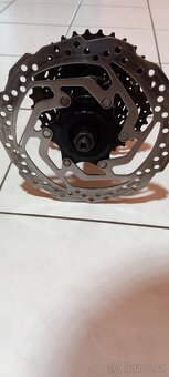 Zadní naboj Shimano - 6