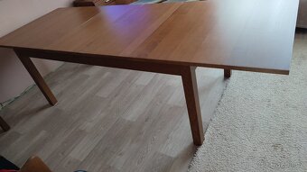 Velký jídelní stůl IKEA Bjursta - 6