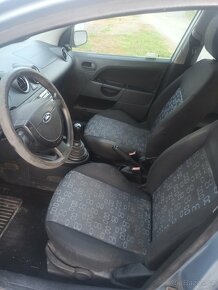 Náhradní díly ford fiesta 1,4 - 6